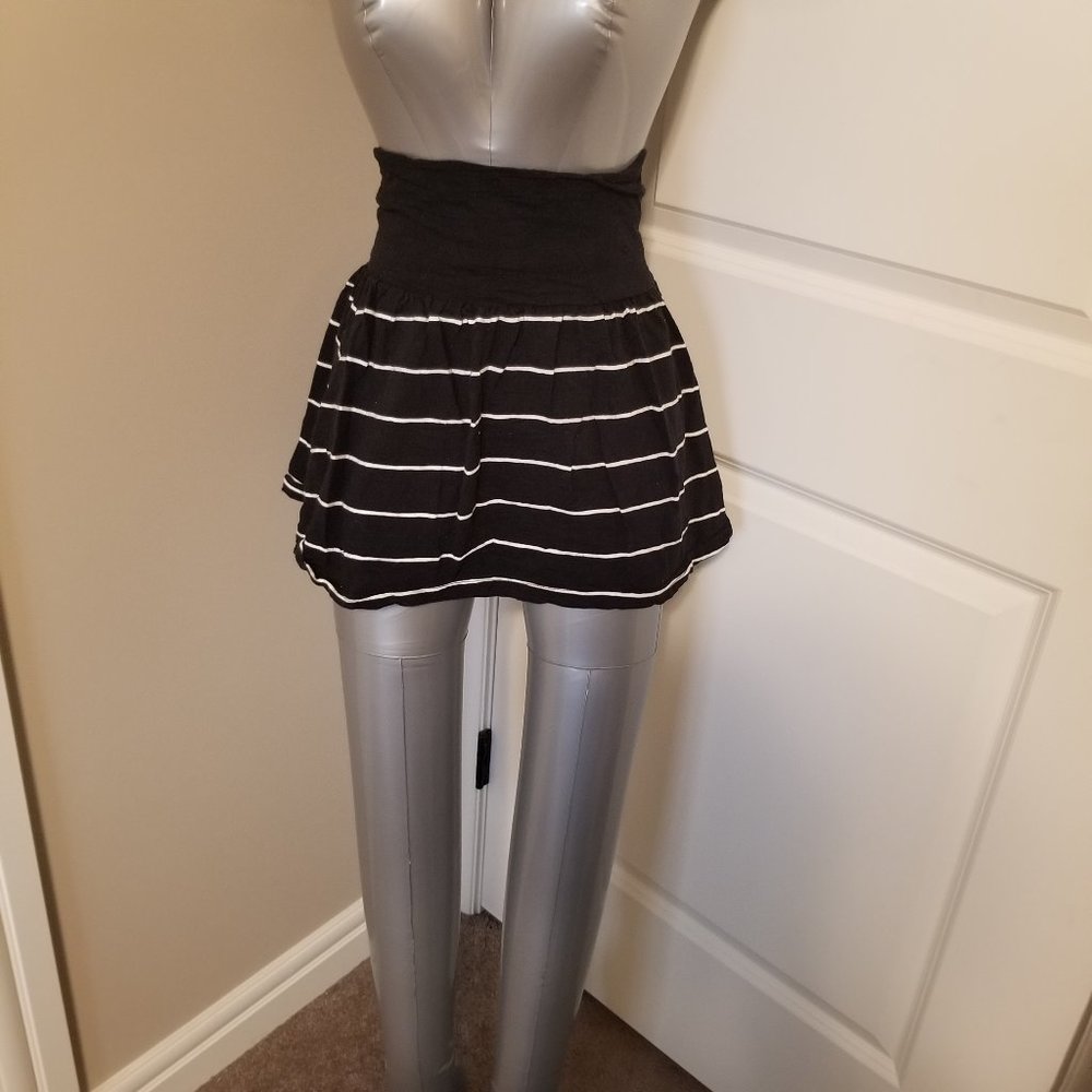 G21 Black and White striped 100% cotton miniskirt